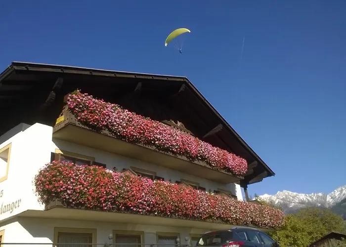 Hotel Garni Muehlanger Dorf Tirol